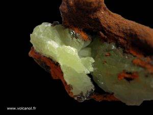Adamite sur limonite (Mexique)