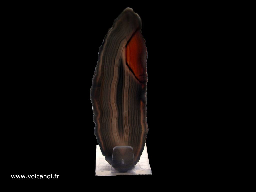Tranche d'agate marron et rouge