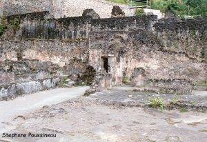 Les Ruines de Saint Pierre de la Martinique
