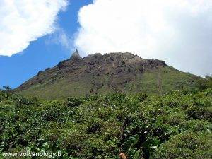 le dôme de la soufrière de Guadeloupe