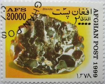 Timbre d'Afghanistan de 1999 illustrant une sphalérite (ou blende)