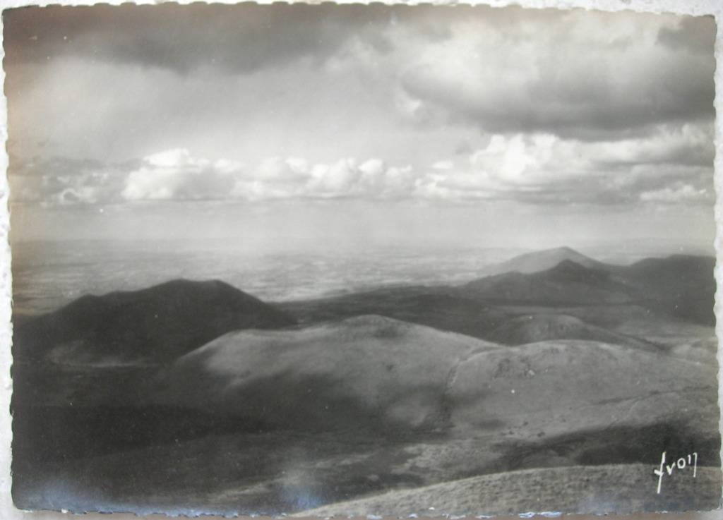 La Chaine des Puys vue depuis le Puy de Dôme